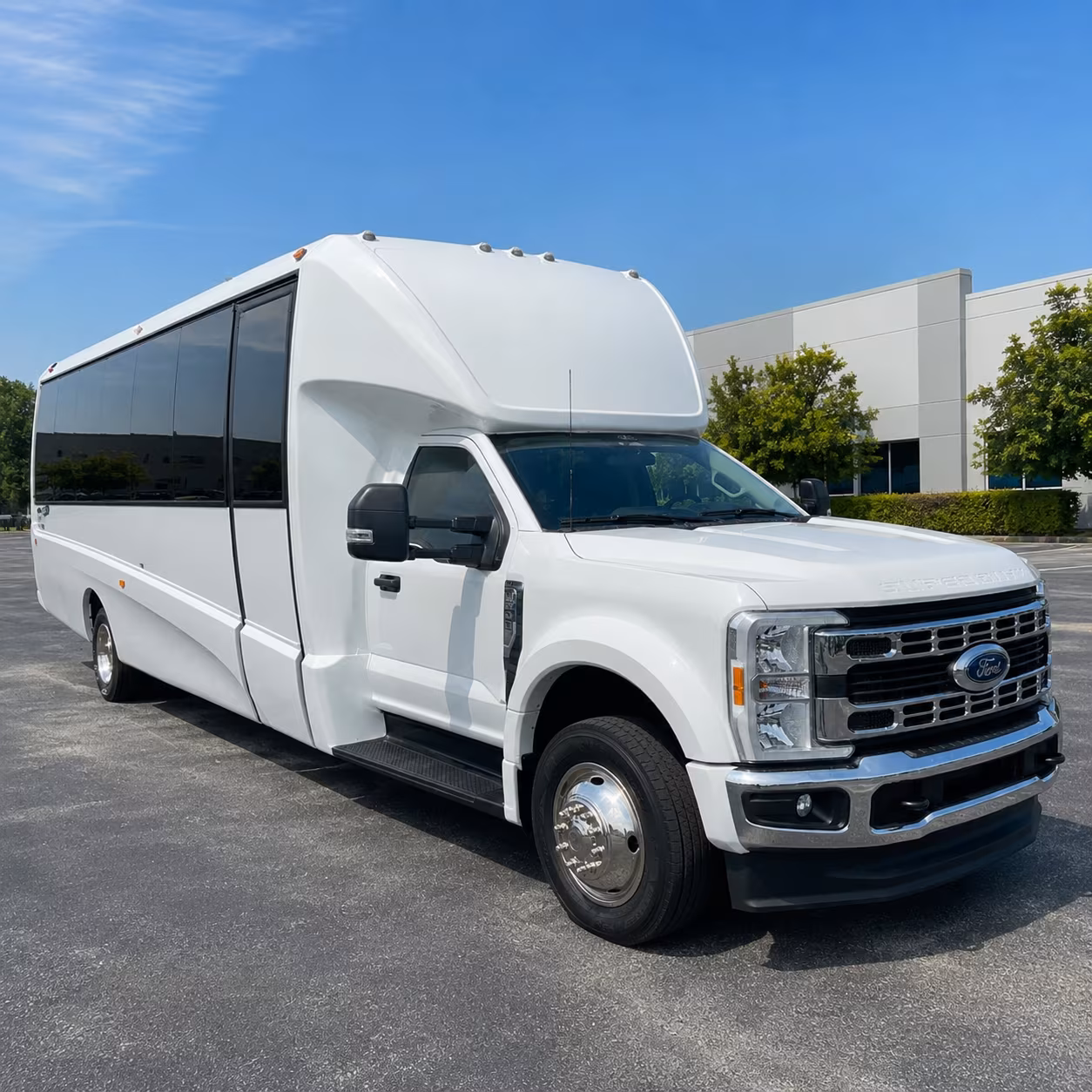convention and trade show shuttle buses serving the portland vancouver metro
