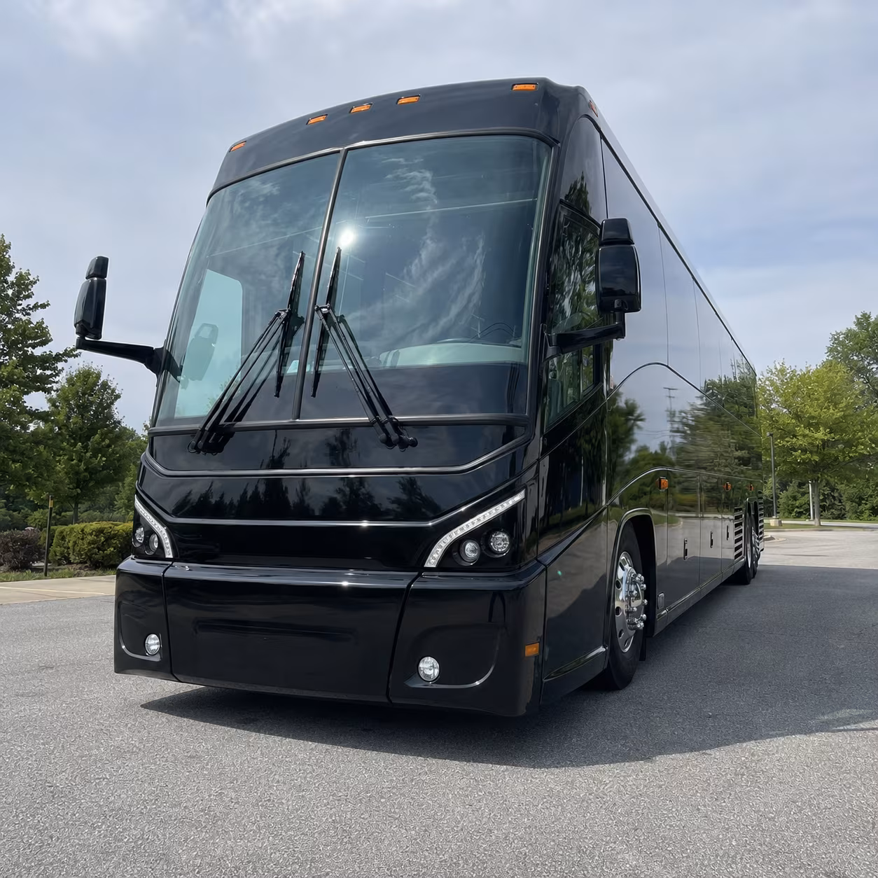 group hotel shuttle buses between pdx and vancouver washington hotels