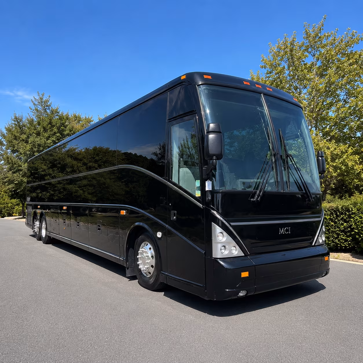 military base shuttle buses serving the vancouver and portland region