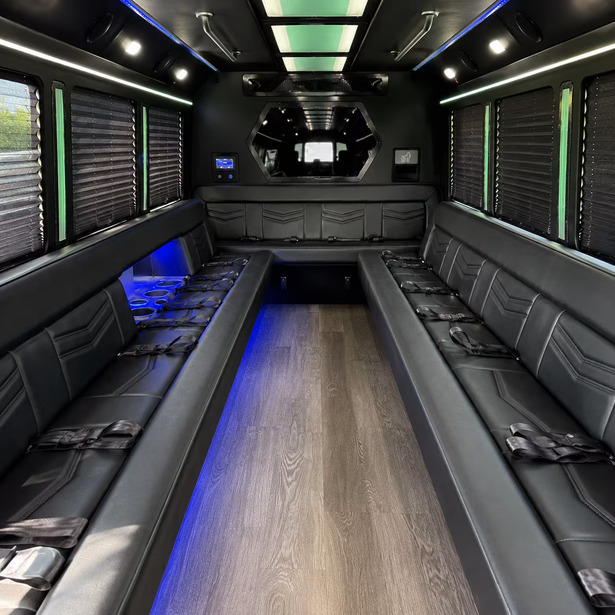 party bus rentals for vancouver area proms at columbia river high school and beyond